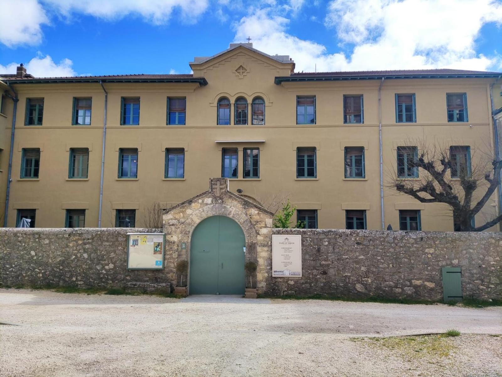 Gite D'Etape Et De Groupe Du Clos Saint Roch Viviers Buitenkant foto